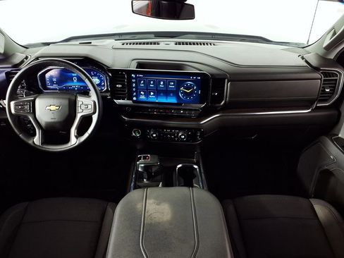 Used 2023 Chevrolet Silverado 1500 LT image 12