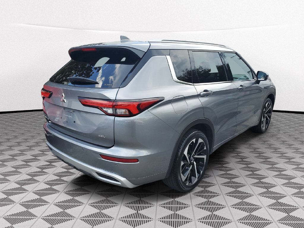 Used 2022 Mitsubishi Outlander SEL AWD/4WD image 6