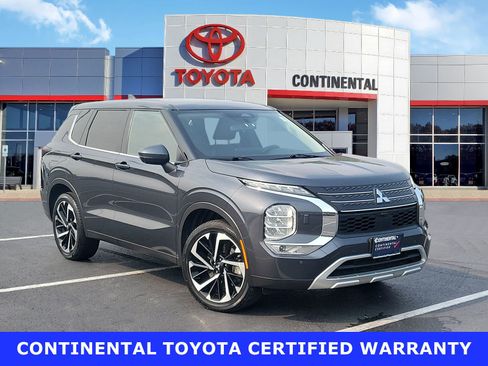 Used 2024 Mitsubishi Outlander SE AWD/4WD image 1