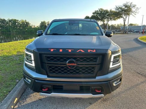 Used 2021 Nissan Titan PRO-4X w/ Pro-4x Convenience Package AWD/4WD image 9