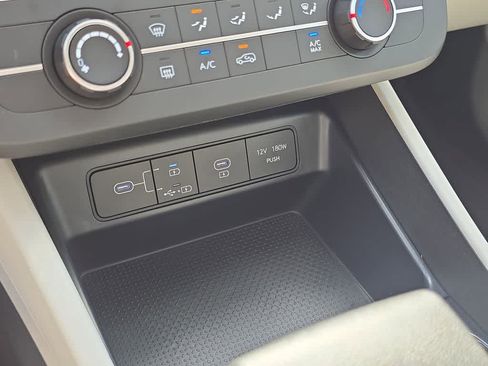 New 2026 Hyundai Tucson SE FWD image 32