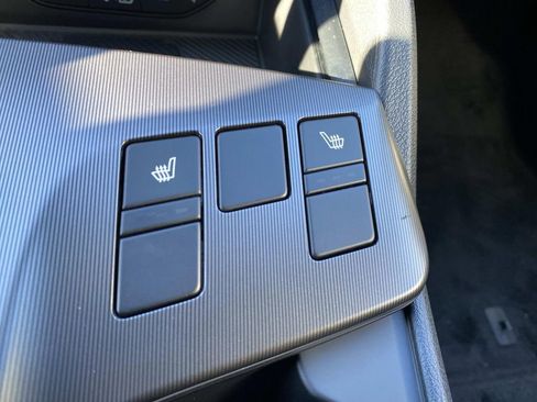 New 2026 Kia Sportage EX image 11