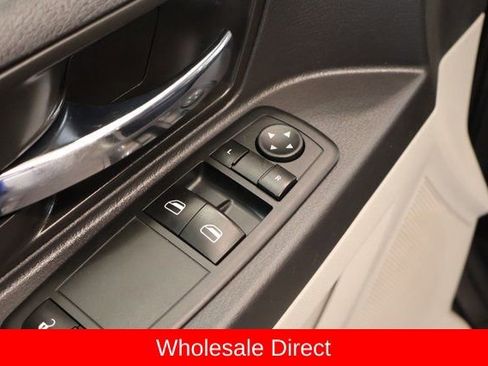 Used 2010 Dodge Grand Caravan SE image 10