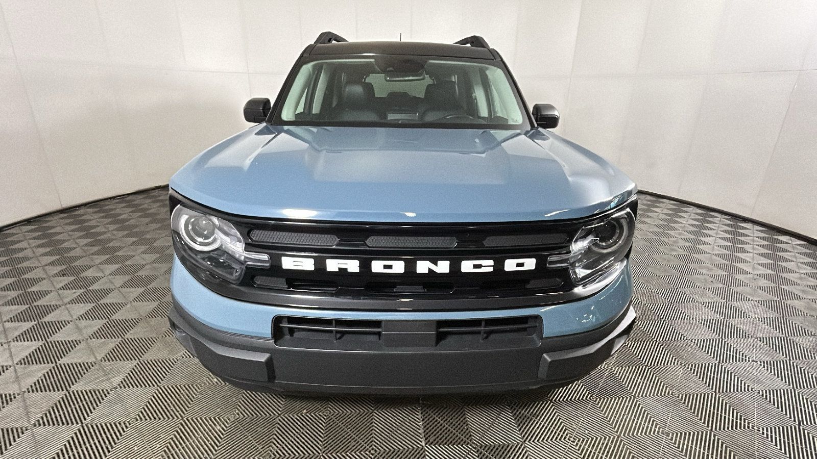 Used 2022 Ford Bronco Sport Outer Banks w/ Tech Package AWD/4WD image 9