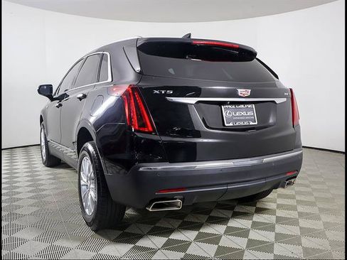 Used 2025 Cadillac XT5 Luxury FWD image 4