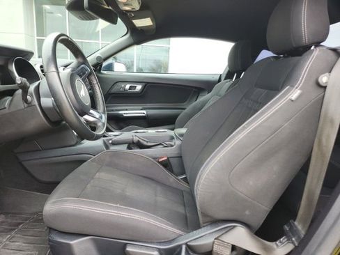 Used 2021 Ford Mustang Coupe image 13