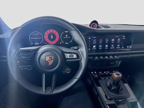 Certified 2025 Porsche 911 Carrera T RWD image 23