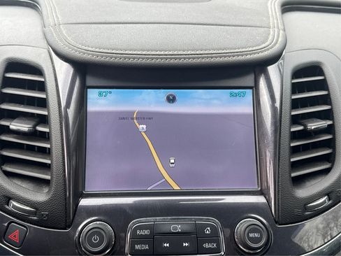 Used 2015 Chevrolet Impala LTZ image 27