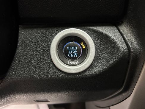Used 2015 RAM 1500 Sport w/ Convenience Group AWD/4WD image 13