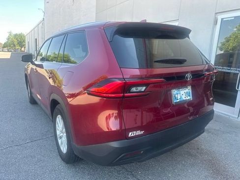Used 2024 Toyota Grand Highlander FWD image 6