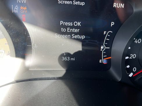 New 2026 Jeep Compass Limited image 28