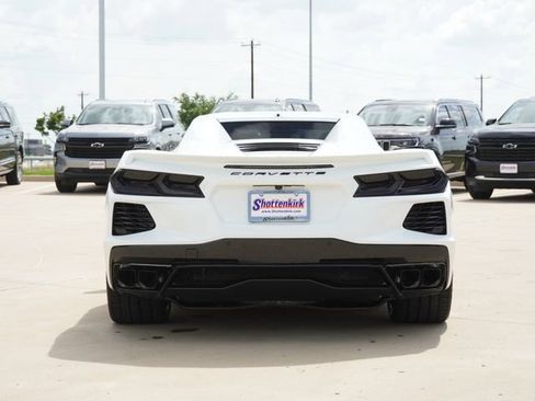 Used 2025 Chevrolet Corvette Stingray Convertible w/ 1LT RWD image 8