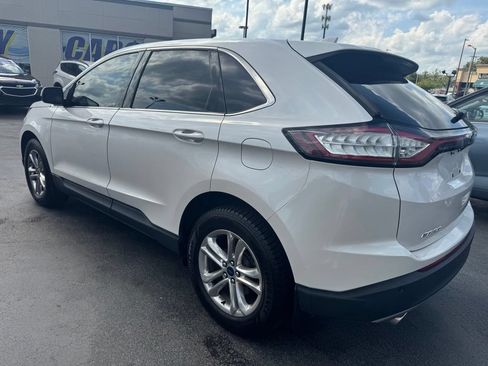 Used 2017 Ford Edge SEL w/ Equipment Group 201A FWD image 2