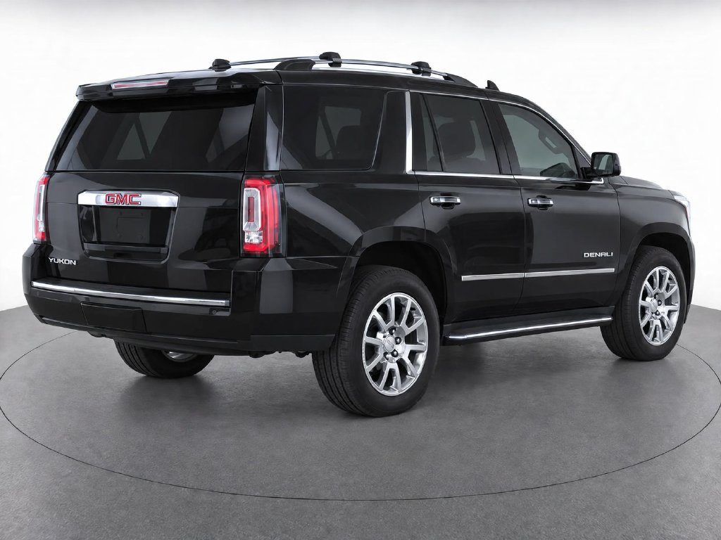 Used 2018 GMC Yukon Denali w/ Open Road Package AWD/4WD image 9