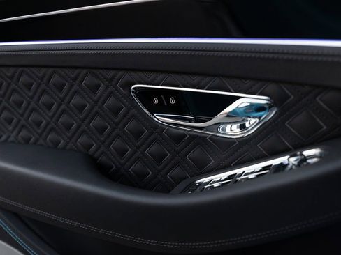 Used 2022 Bentley Continental GT image 45