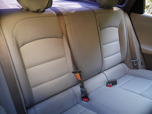 Used 2022 Chevrolet Malibu LS FWD image 29