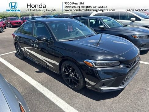 Used 2024 Honda Civic Sport image 1