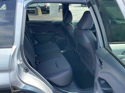 Used 2026 Subaru Forester Premium AWD/4WD image 27