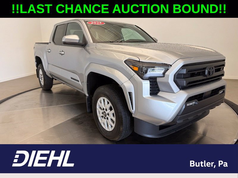 Certified 2025 Toyota Tacoma SR5 AWD/4WD image 1