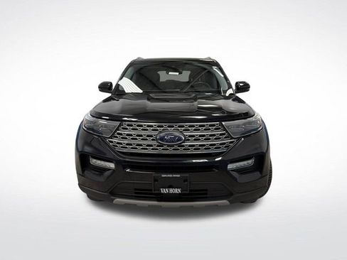 Used 2023 Ford Explorer Limited image 12