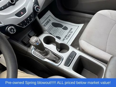Used 2018 Chevrolet Cruze LS FWD image 26