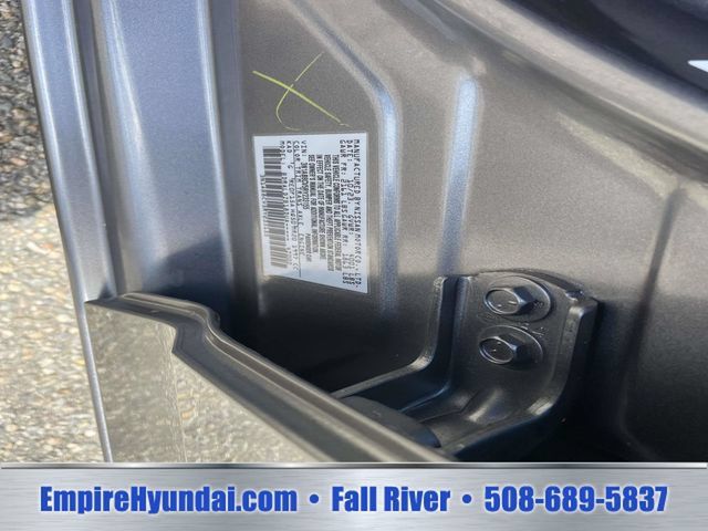 Used 2024 Nissan Sentra SV FWD image 19