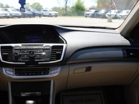 Used 2015 Honda Accord LX image 24