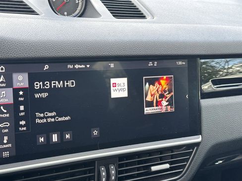 Used 2019 Porsche Cayenne image 28