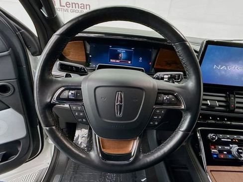 Used 2023 Lincoln Navigator L Black Label image 11