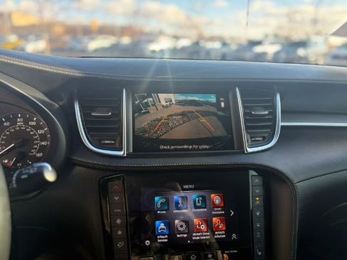 Used 2021 INFINITI QX50 Luxe w/ Appearance Package image 23