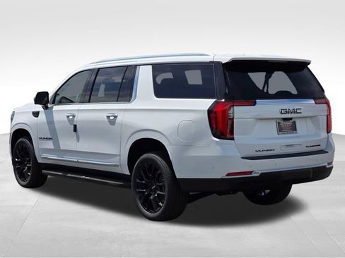 New 2026 GMC Yukon XL Elevation w/ Elevation Premium Package AWD/4WD image 3