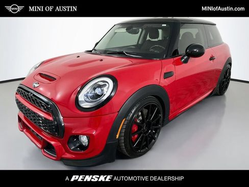 Used 2017 MINI Cooper S FWD image 1