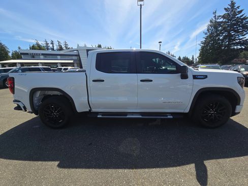 Used 2025 GMC Sierra 1500 Pro w/ Graphite Edition AWD/4WD image 2