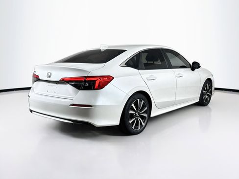 Certified 2022 Honda Civic EX image 32