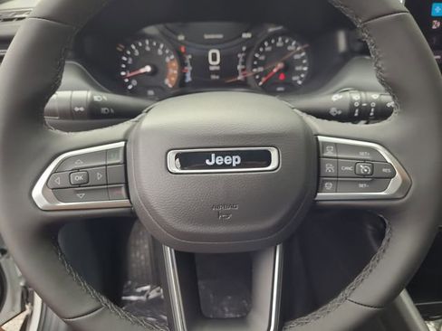 New 2026 Jeep Compass Limited image 11