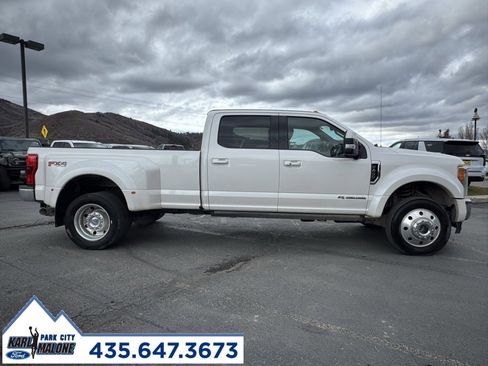 Used 2017 Ford F450 Lariat w/ Lariat Ultimate Package image 2