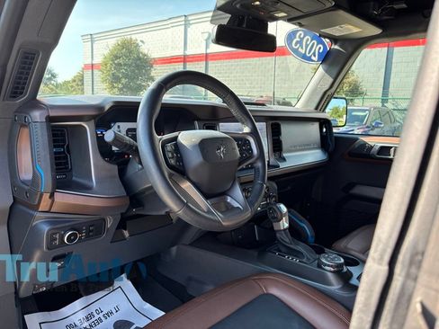 Used 2023 Ford Bronco Outer Banks w/ Sasquatch Package AWD/4WD image 25