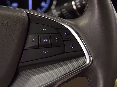 Used 2021 Cadillac XT5 Premium Luxury FWD image 23