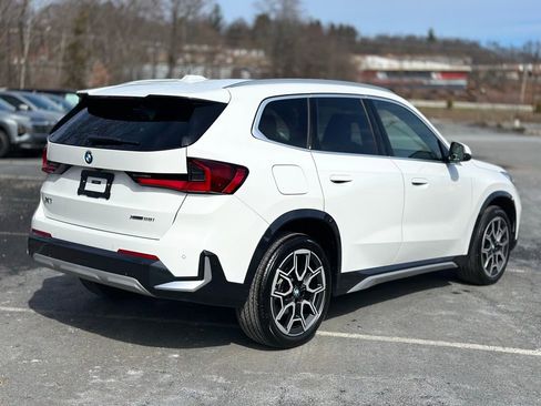 Certified 2025 BMW X1 xDrive28i w/ Convenience Package AWD/4WD image 7