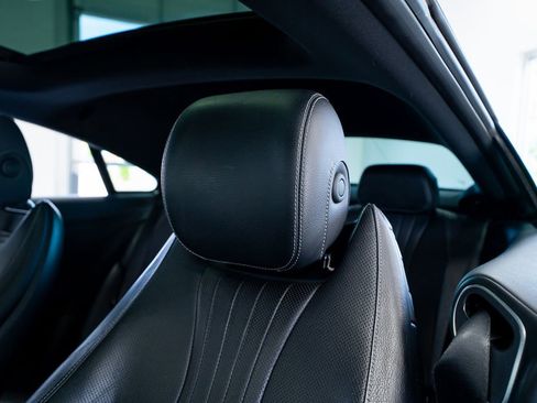 Used 2019 Mercedes-Benz E 450 Coupe image 32
