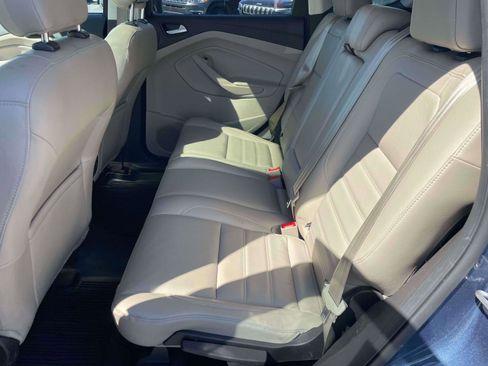 Used 2018 Ford Escape Titanium w/ Ford Safe & Smart Package AWD/4WD image 6