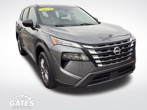 Used 2024 Nissan Rogue S AWD/4WD image 1