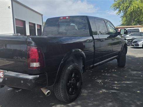 Used 2015 RAM 2500 Laramie w/ Black Appearance Group AWD/4WD image 5