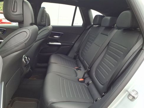 New 2026 Mercedes-Benz GLC 300 4MATIC image 17