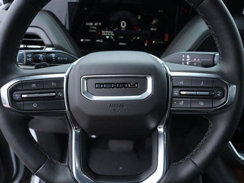 New 2026 GMC Yukon Denali w/ Sun & Power Step Package image 32