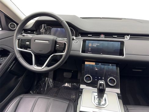 Used 2023 Land Rover Range Rover Evoque SE image 53