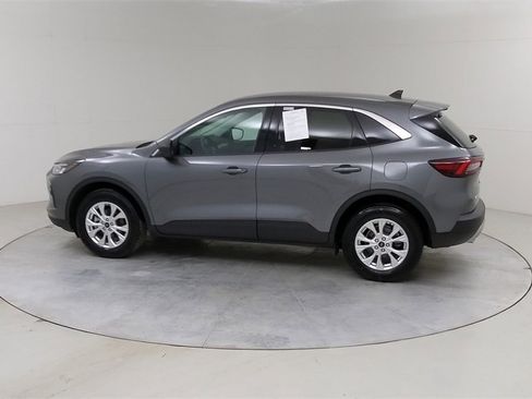 Certified 2023 Ford Escape Active image 17