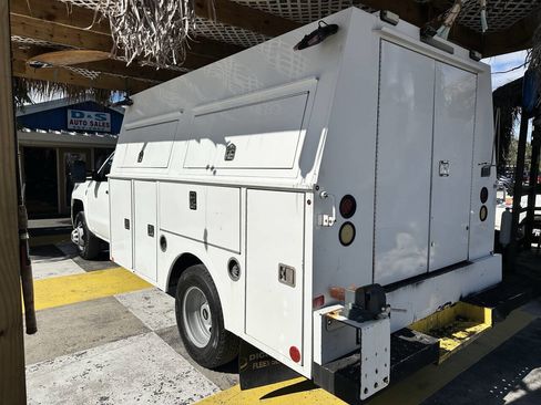 Used 2016 Chevrolet Silverado 3500 W/T image 7