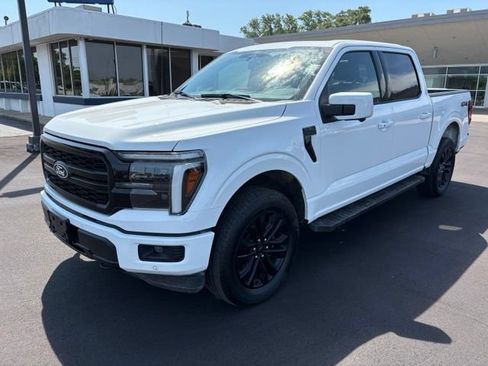Used 2025 Ford F150 Lariat AWD/4WD image 9