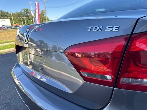 Used 2013 Volkswagen Passat TDI SE FWD image 20